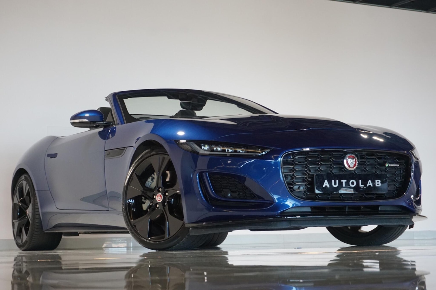 Used Jaguar F-Type 2021 for sale - 77957293: Photo 23