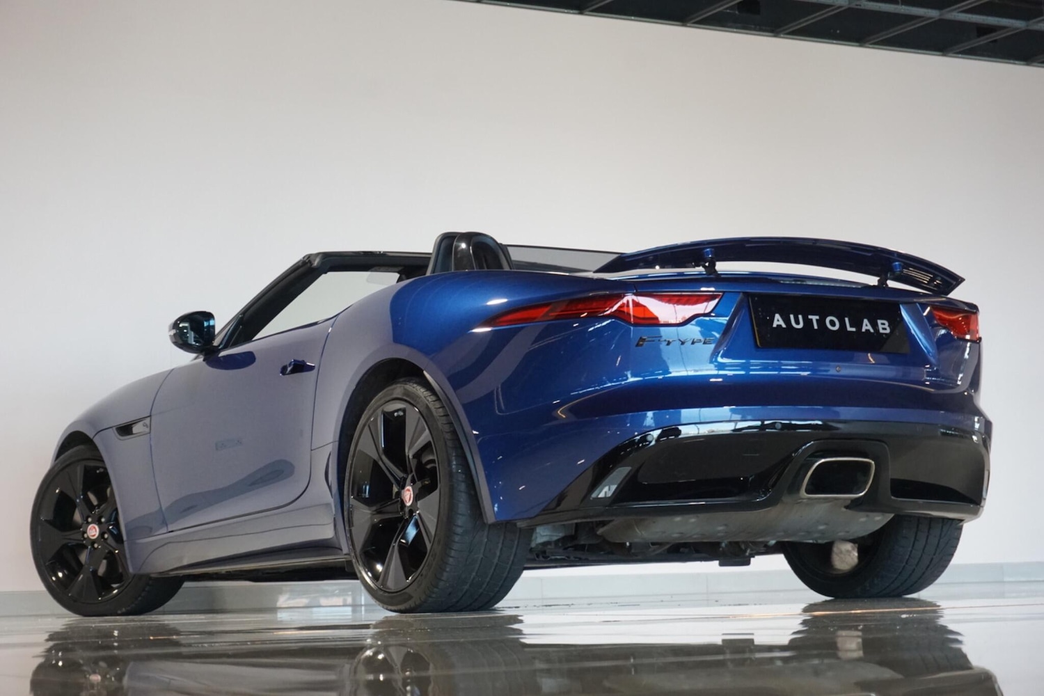Used Jaguar F-Type 2021 for sale - 77957293: Photo 24