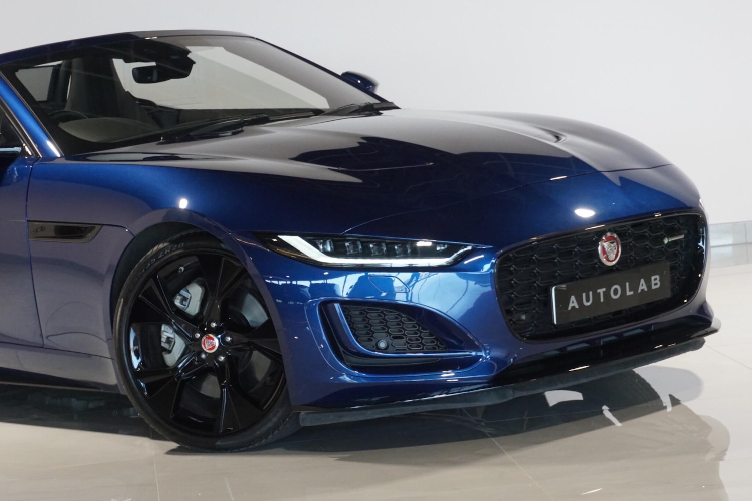 Used Jaguar F-Type 2021 for sale - 77957293: Photo 34