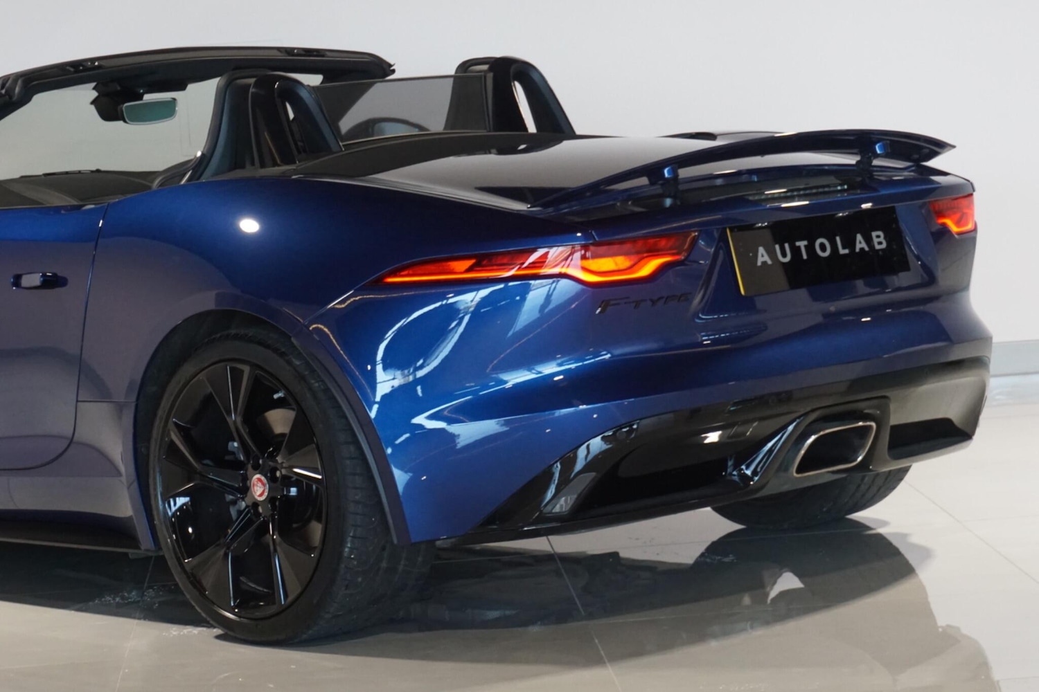 Used Jaguar F-Type 2021 for sale - 77957293: Photo 35