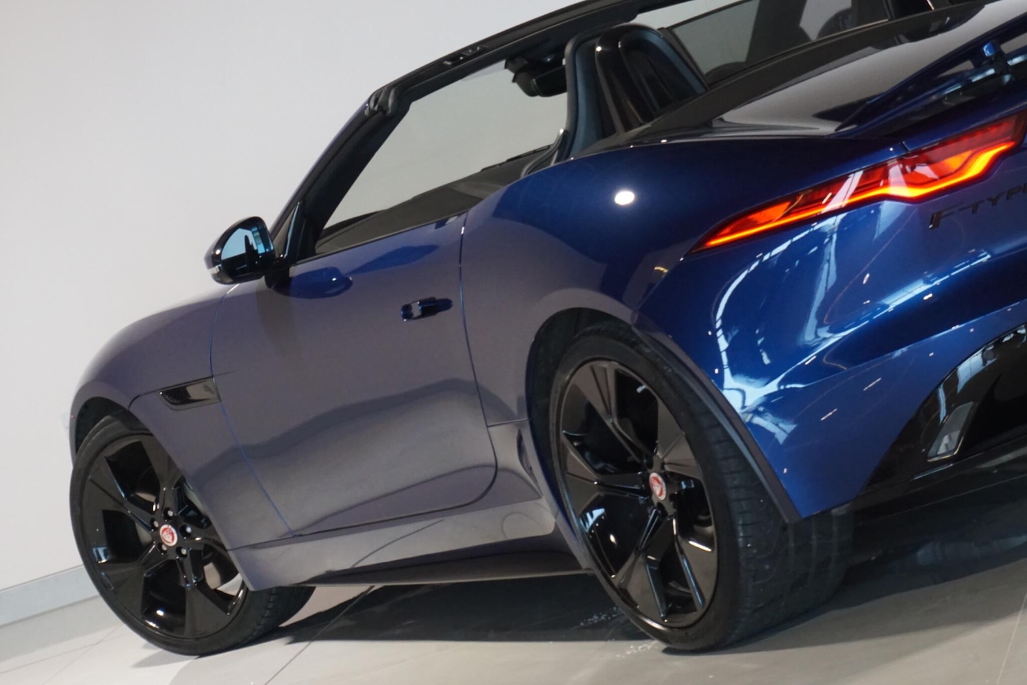 Used Jaguar F-Type 2021 for sale - 77957293: Photo 37