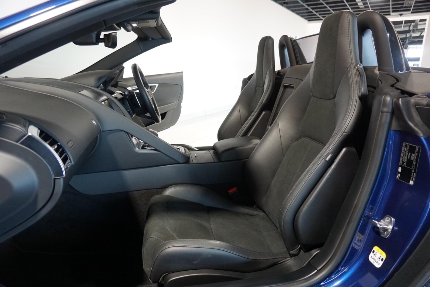 Used Jaguar F-Type 2021 for sale - 77957293: Photo 47