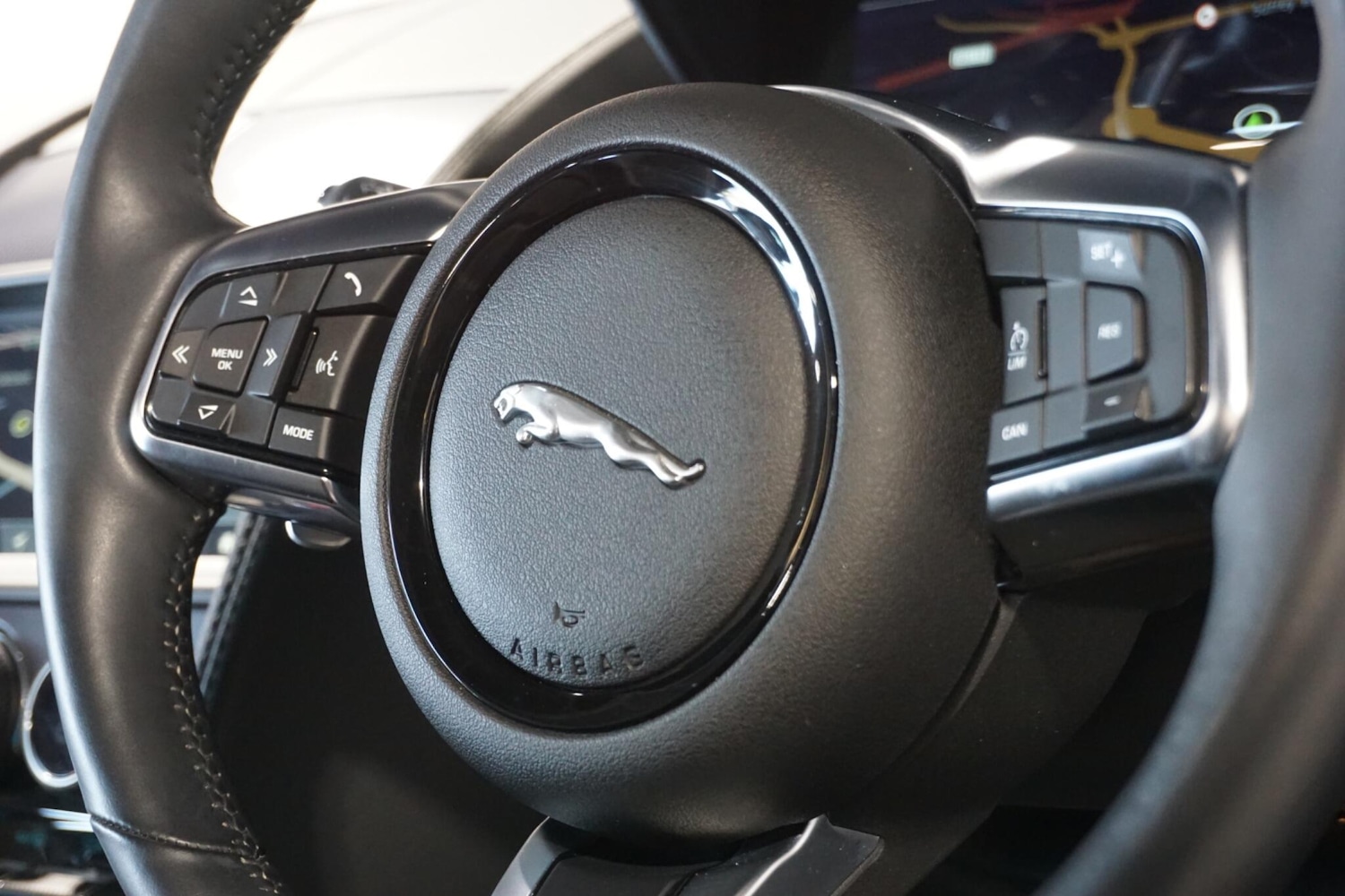 Used Jaguar F-Type 2021 for sale - 77957293: Photo 50