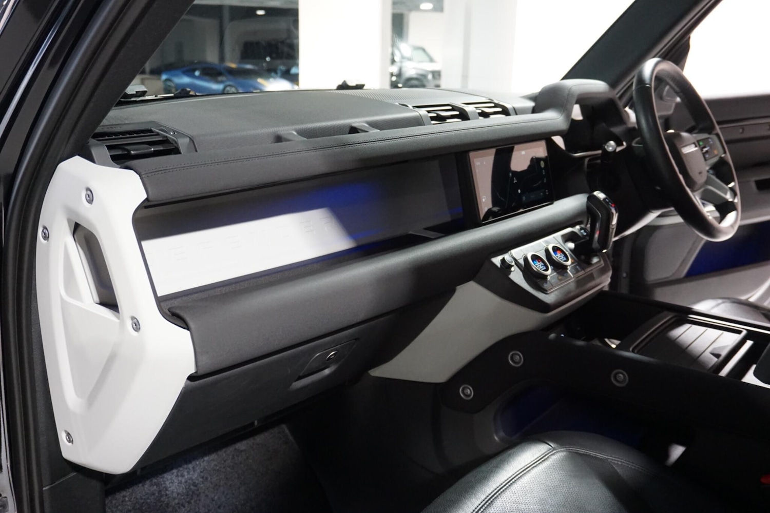 Used Land Rover Defender 2022 for sale - 77016411: Photo 56