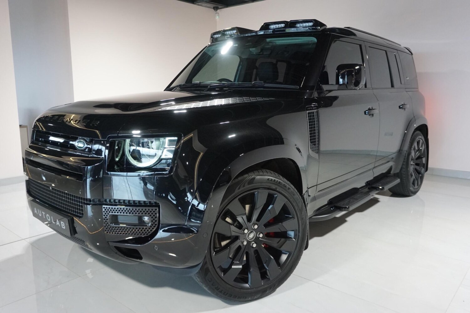 Used Land Rover Defender 110 for sale - 77670342: Photo 27