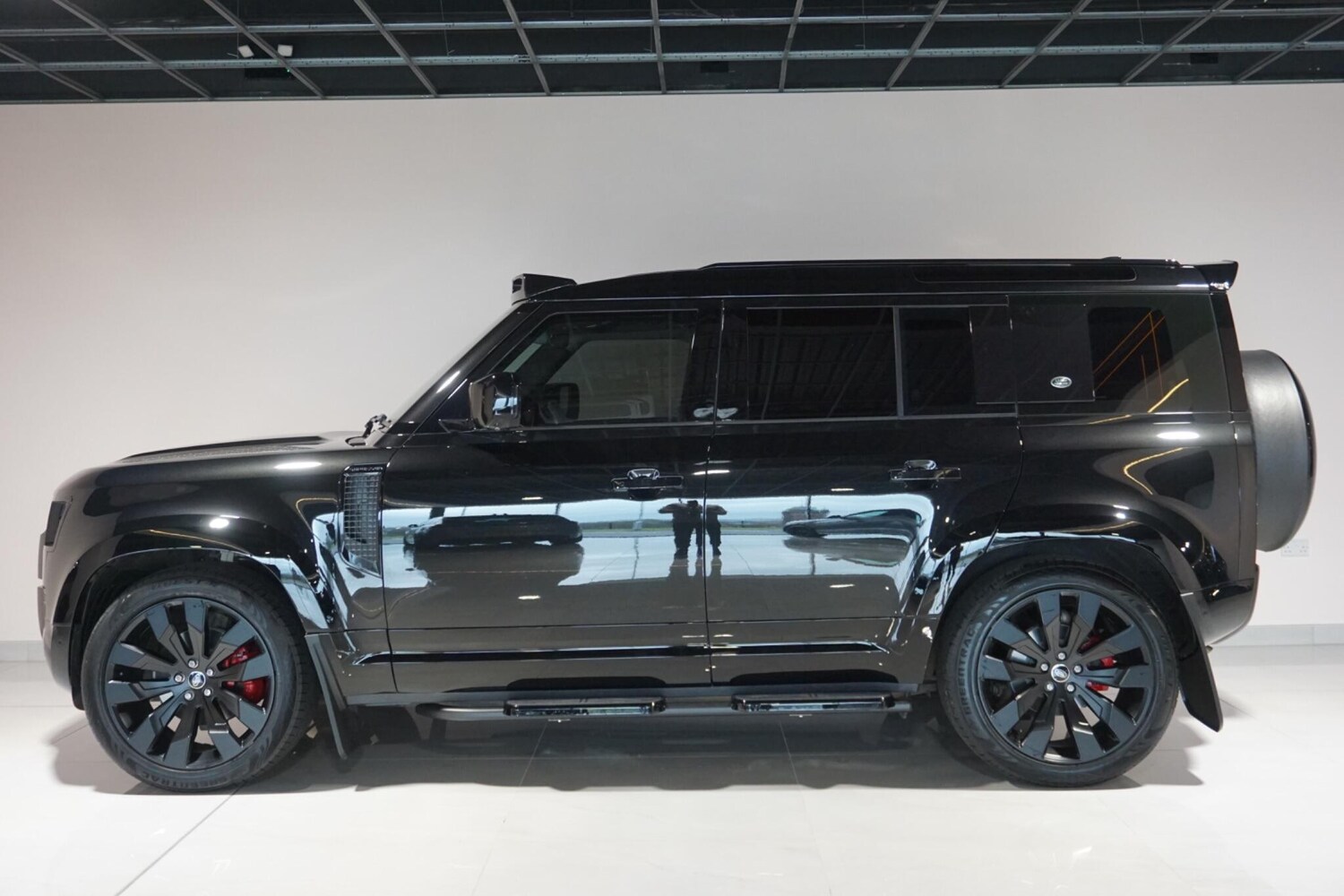 Used Land Rover Defender 110 for sale - 77670342: Photo 36