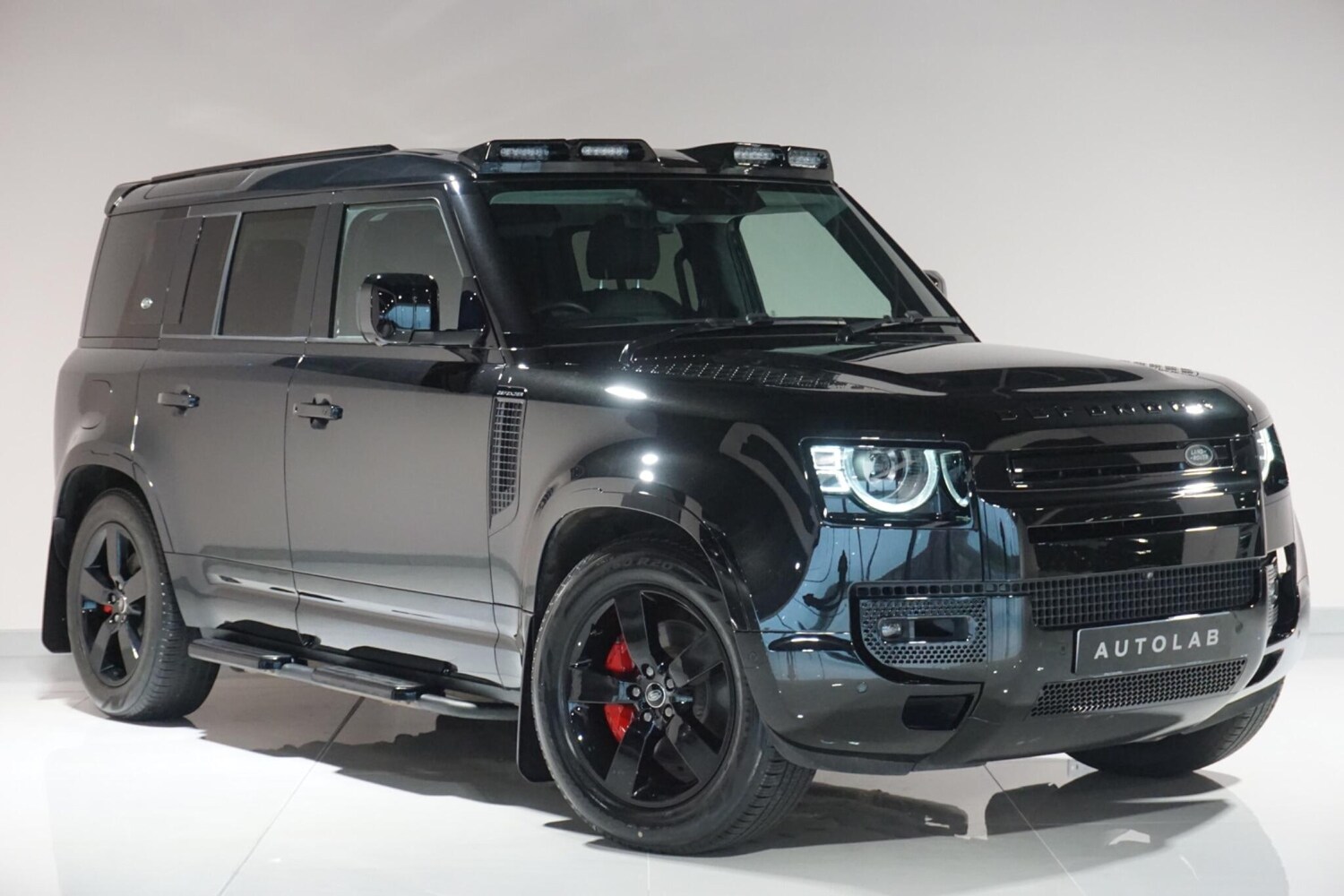 Used Land Rover Defender 110 for sale - 77753692: Photo 42