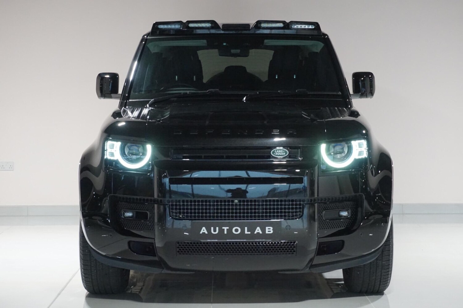 Used Land Rover Defender 110 for sale - 77753692: Photo 7