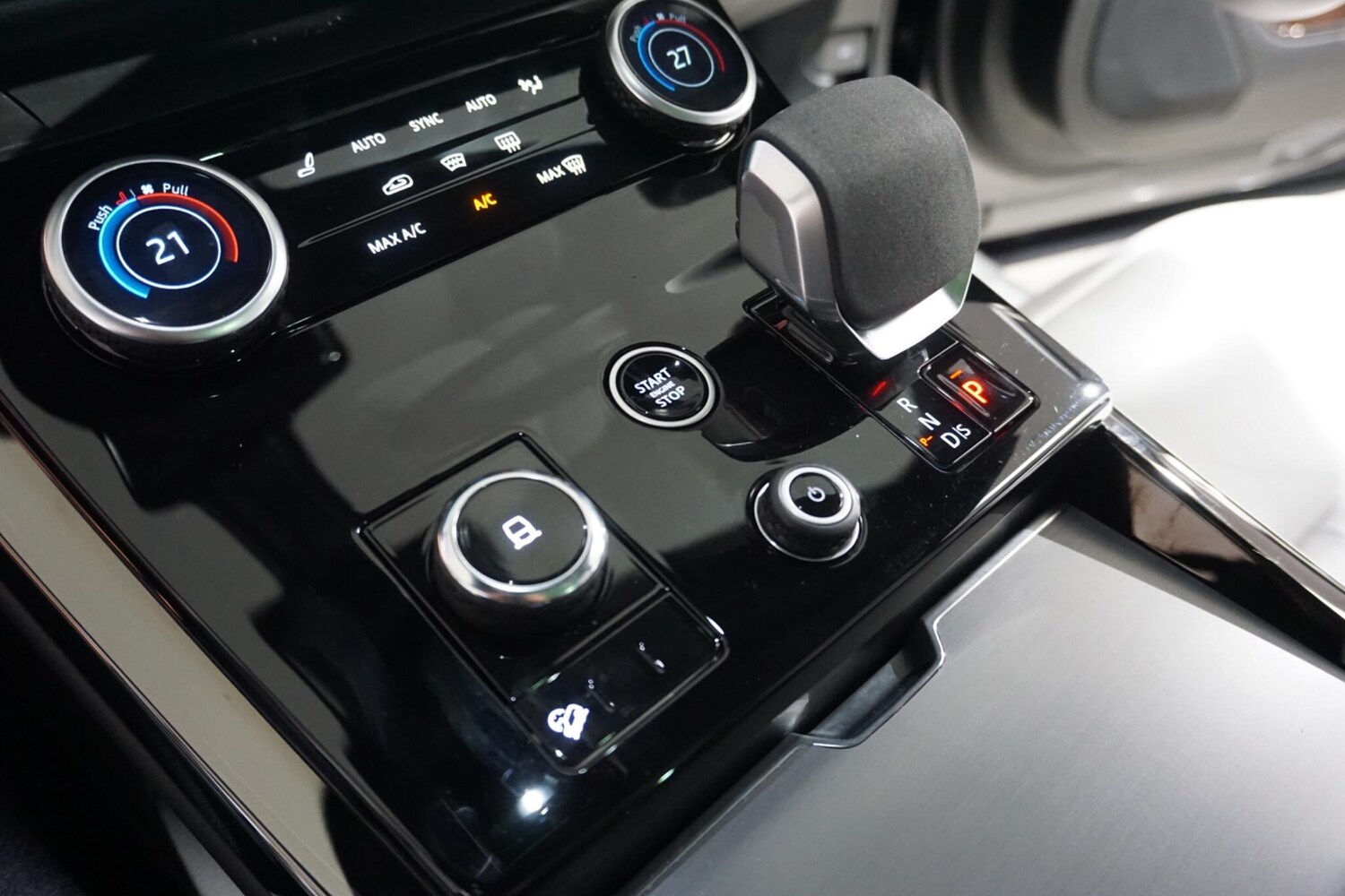 Used Land Rover Range Rover Sport 2023 for sale - 77824581: Photo 65