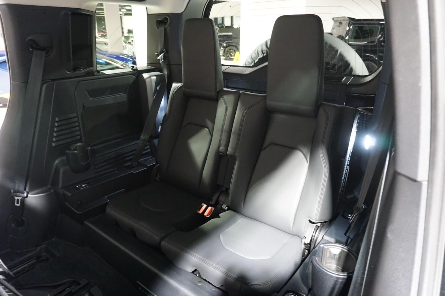 Used Land Rover Defender 110 2022 for sale - 77344212: Photo 18