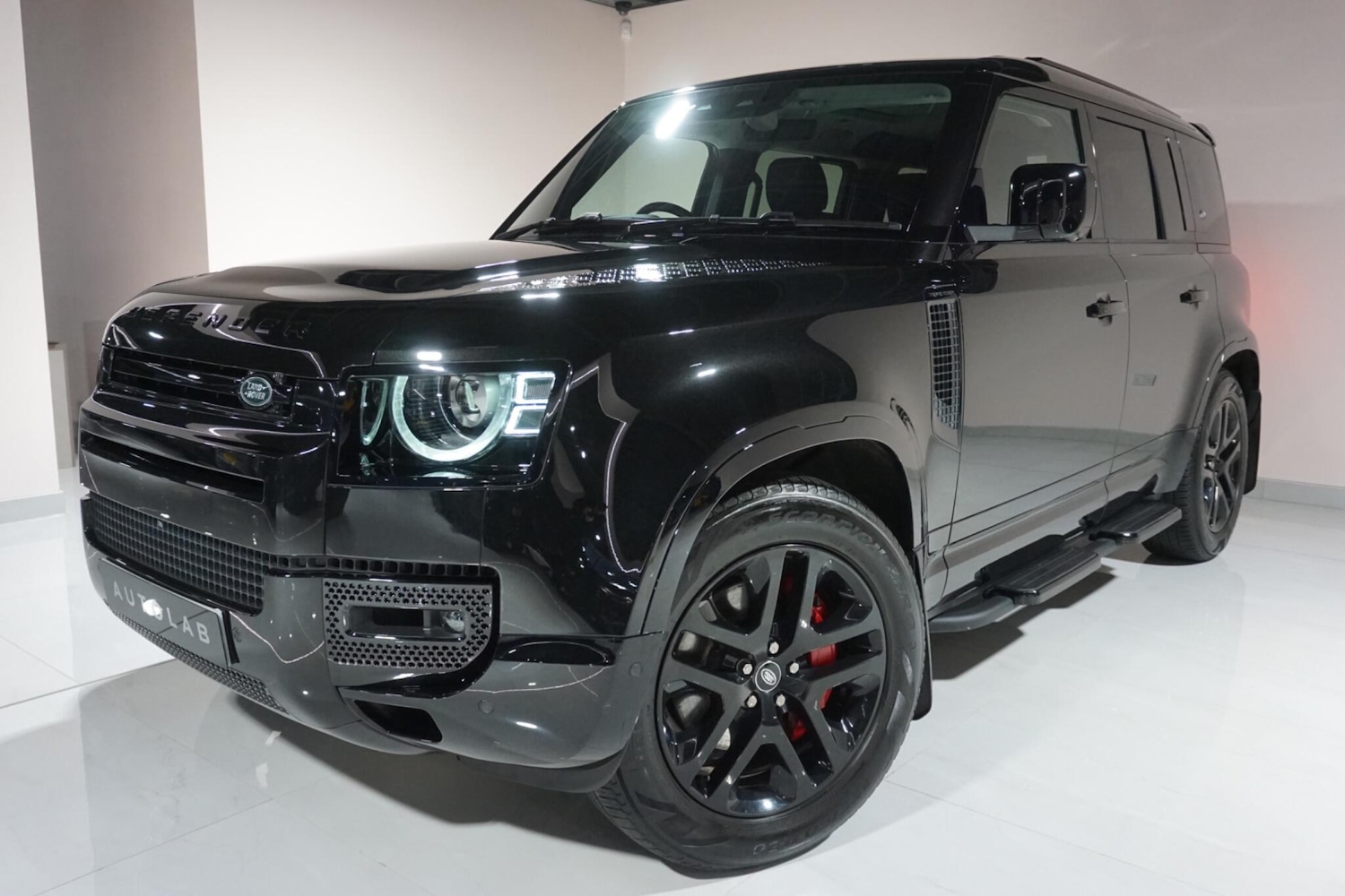 Used Land Rover Defender 110 2022 for sale - 77344212: Photo 29