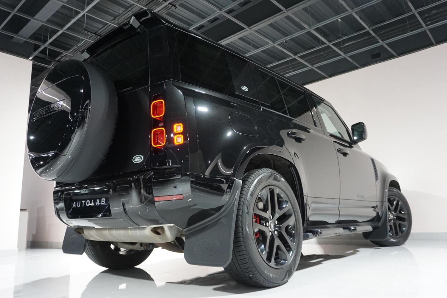 Used Land Rover Defender 110 2022 for sale - 77344212: Photo 36