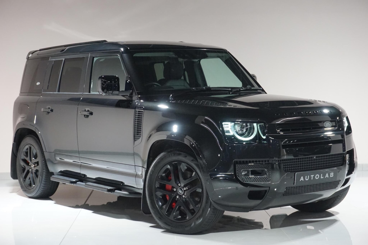 Used Land Rover Defender 110 2022 for sale - 77344212: Photo 42