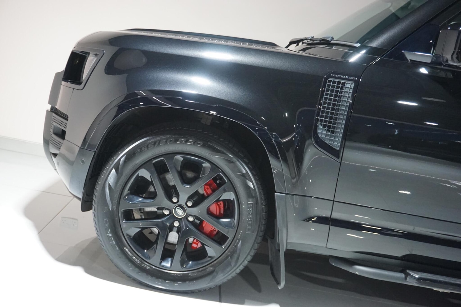 Used Land Rover Defender 110 2022 for sale - 77344212: Photo 52