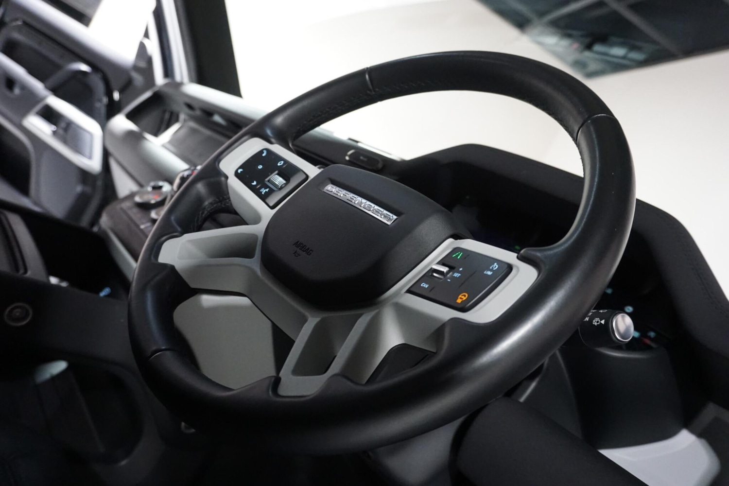 Used Land Rover Defender 110 2022 for sale - 77344212: Photo 62