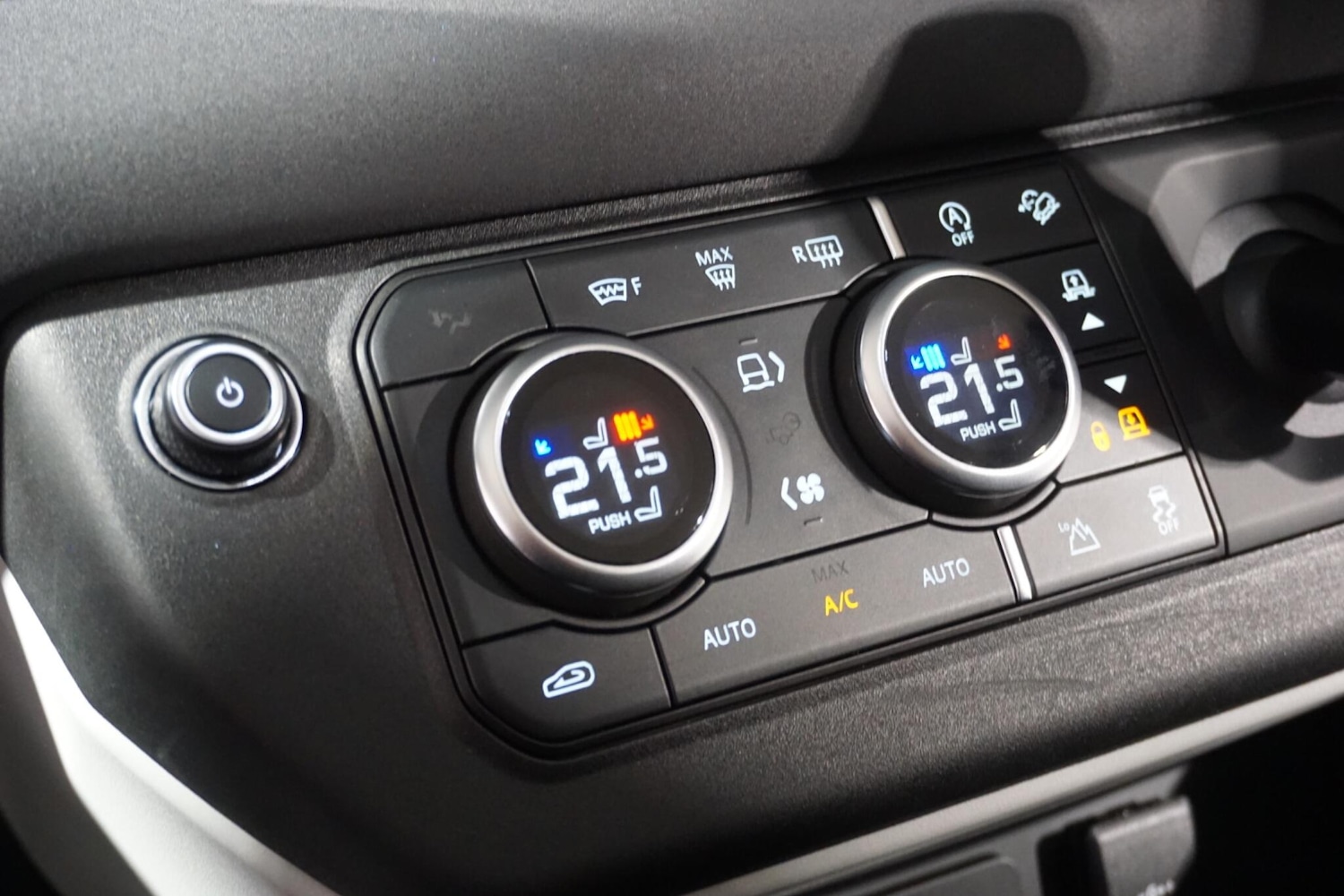 Used Land Rover Defender 110 2022 for sale - 77344212: Photo 68