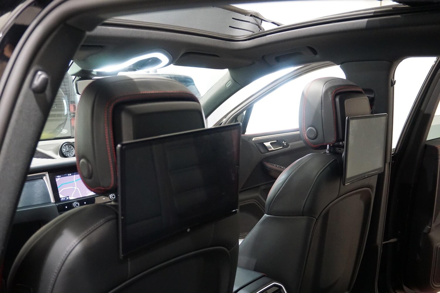 Used Porsche Macan 2022 for sale - 76227579: Photo 12