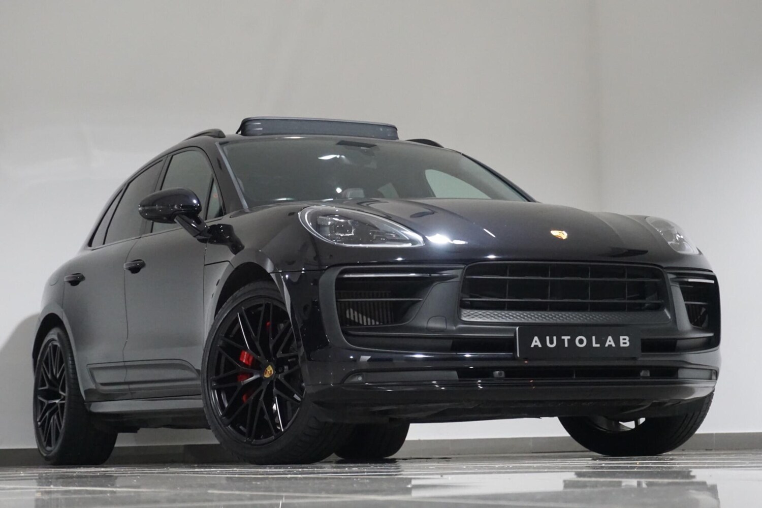 Used Porsche Macan 2022 for sale - 76227579: Photo 23