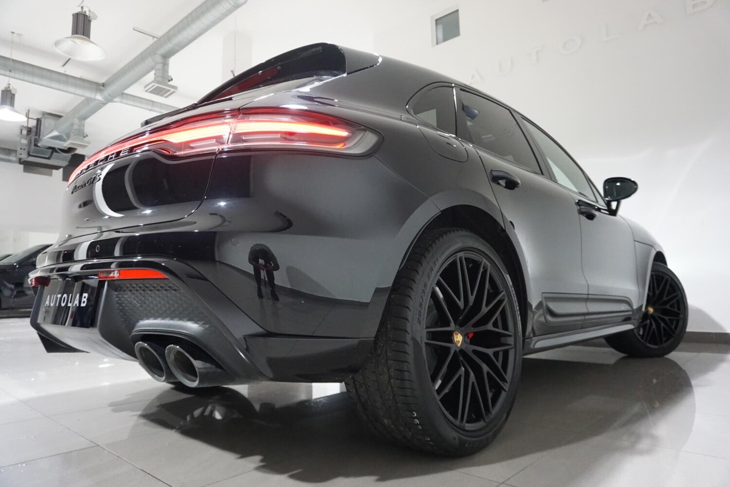 Used Porsche Macan 2022 for sale - 76227579: Photo 26
