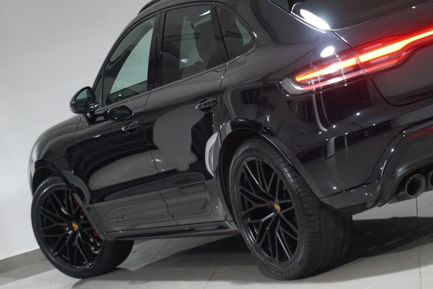 Used Porsche Macan 2022 for sale - 76227579: Photo 37