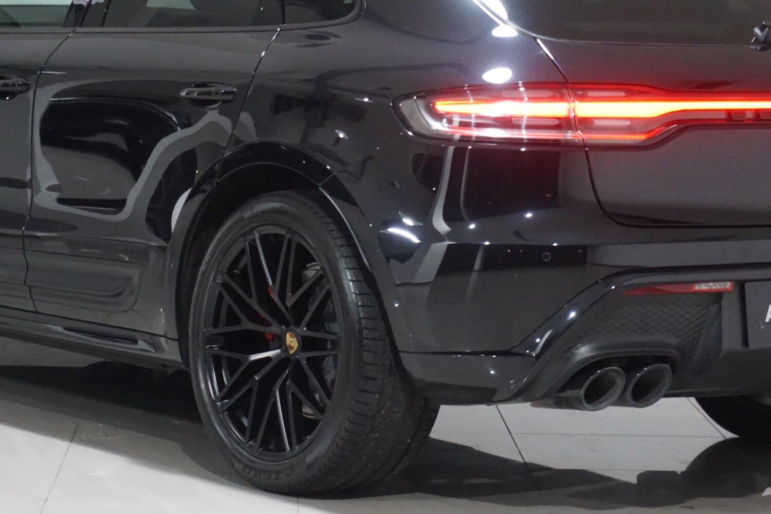 Used Porsche Macan 2022 for sale - 76227579: Photo 41