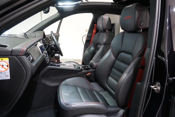 Used Porsche Macan 2022 for sale - 76227579: Photo 47
