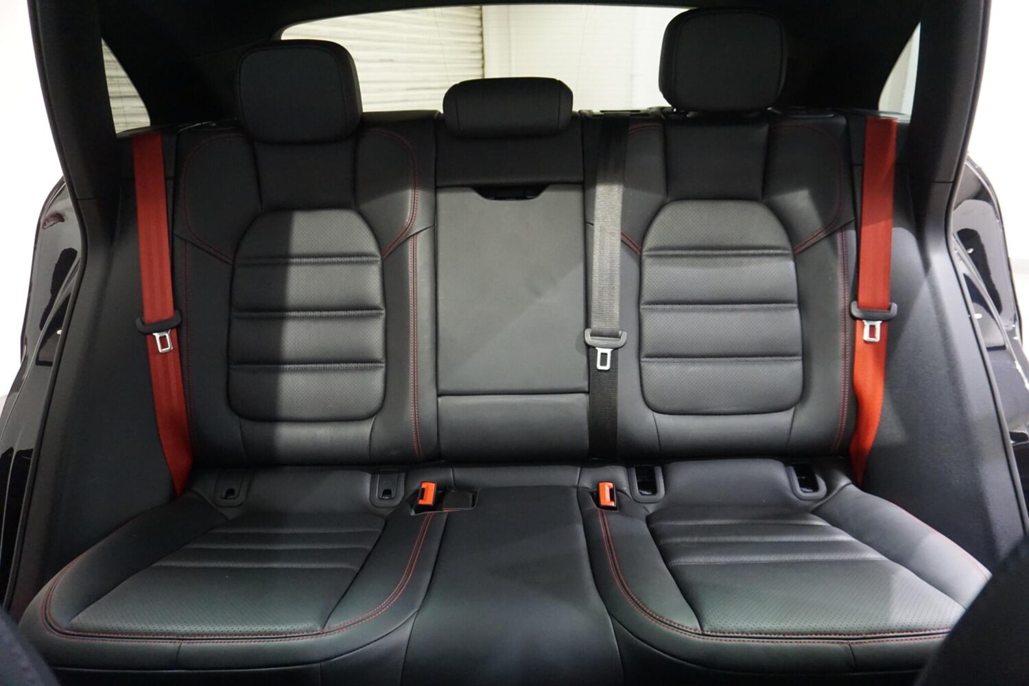 Used Porsche Macan 2022 for sale - 76227579: Photo 8