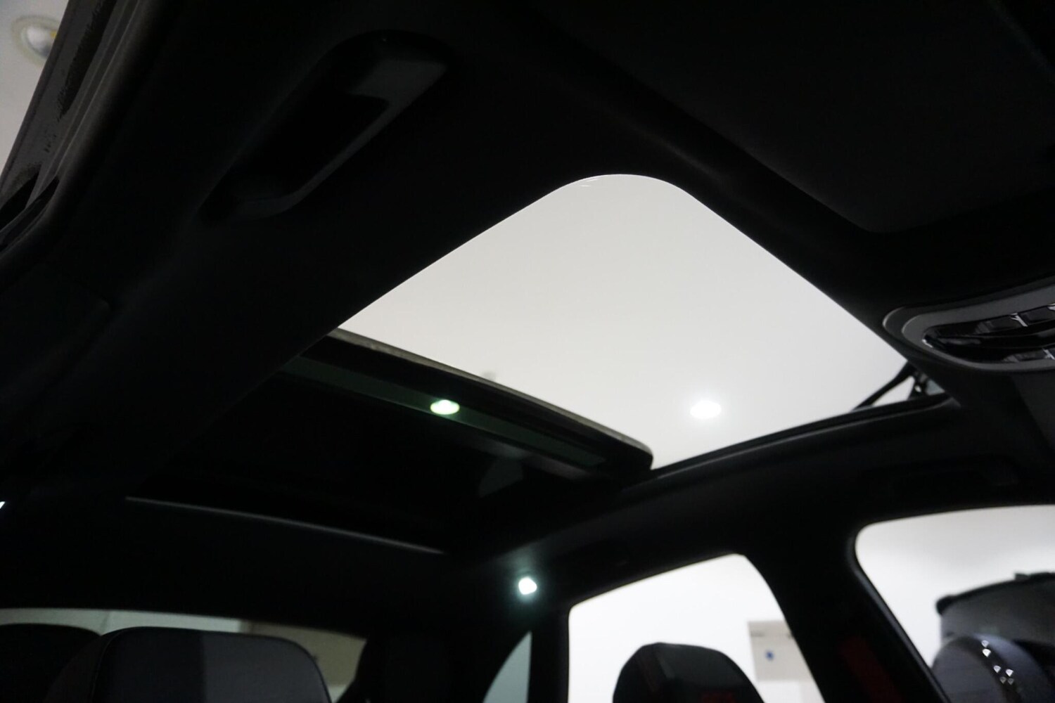 Used Porsche Macan 2022 for sale - 76227579: Photo 9