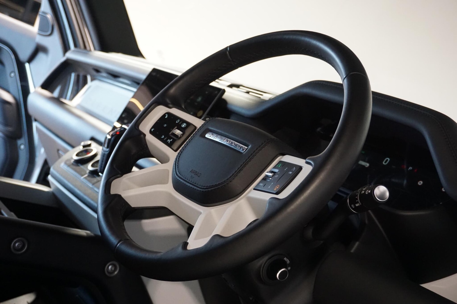 Used Land Rover Defender 2024 for sale - 77939966: Photo 51