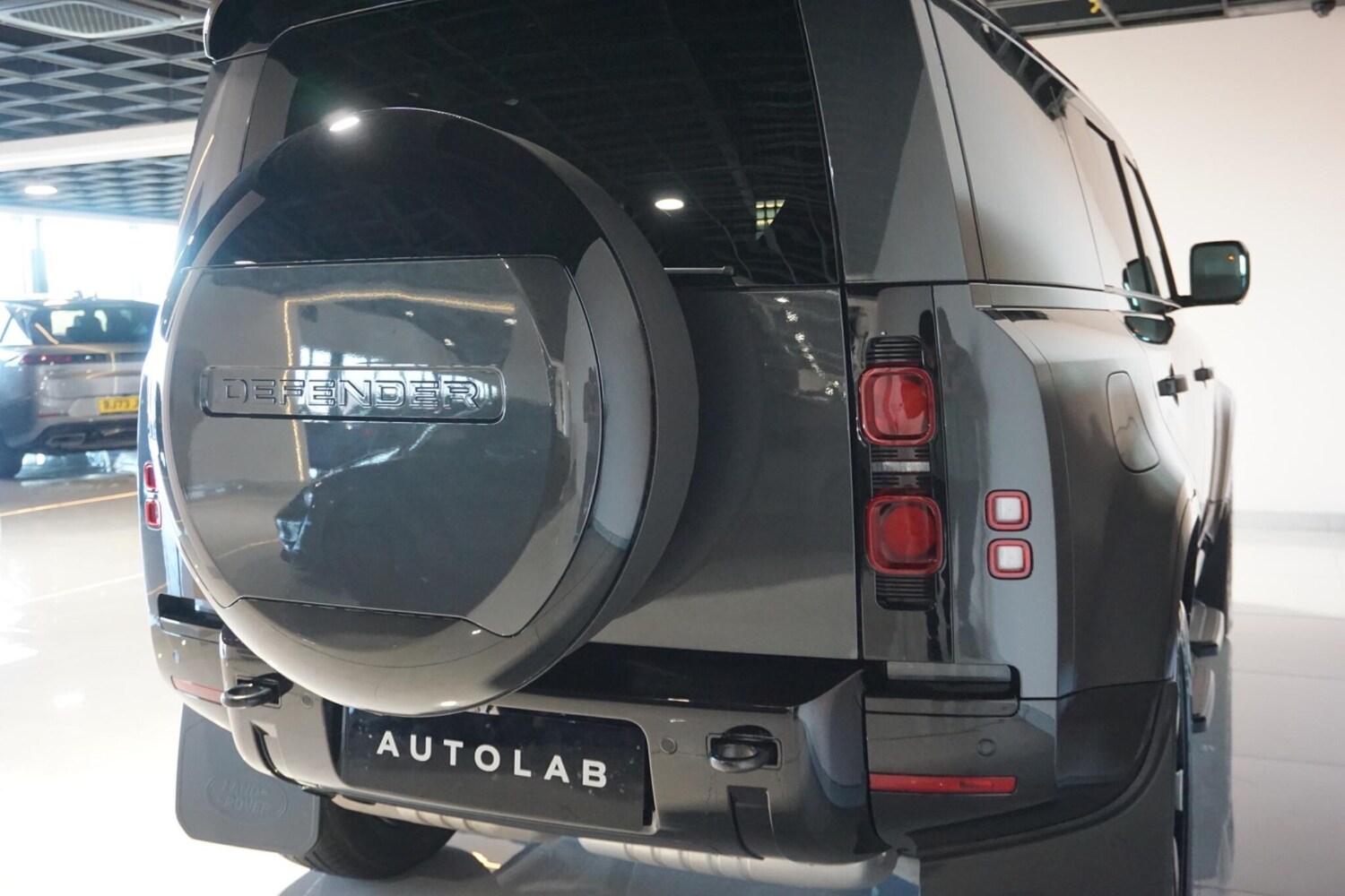 Used Land Rover Defender 2024 for sale - 77939966: Photo 61