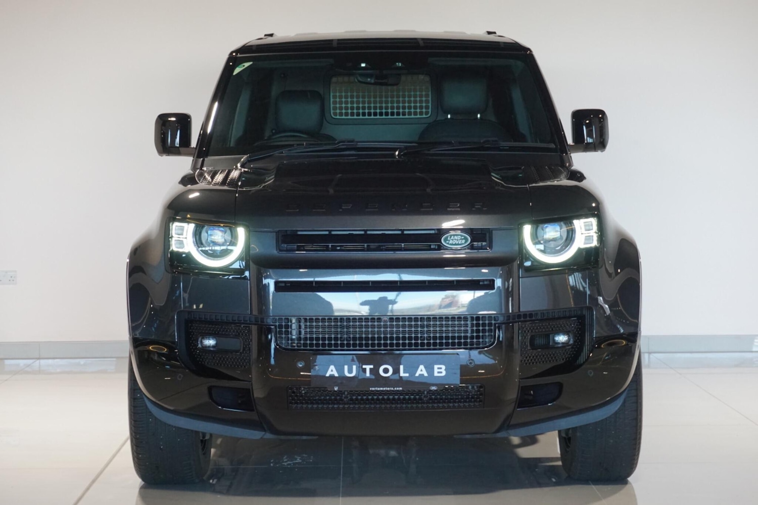 Used Land Rover Defender 2024 for sale - 77939966: Photo 7