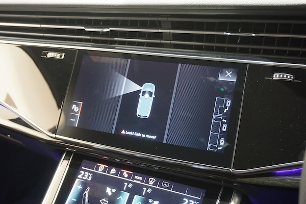 Used Audi SQ7 2025 for sale - 76228004: Photo 15