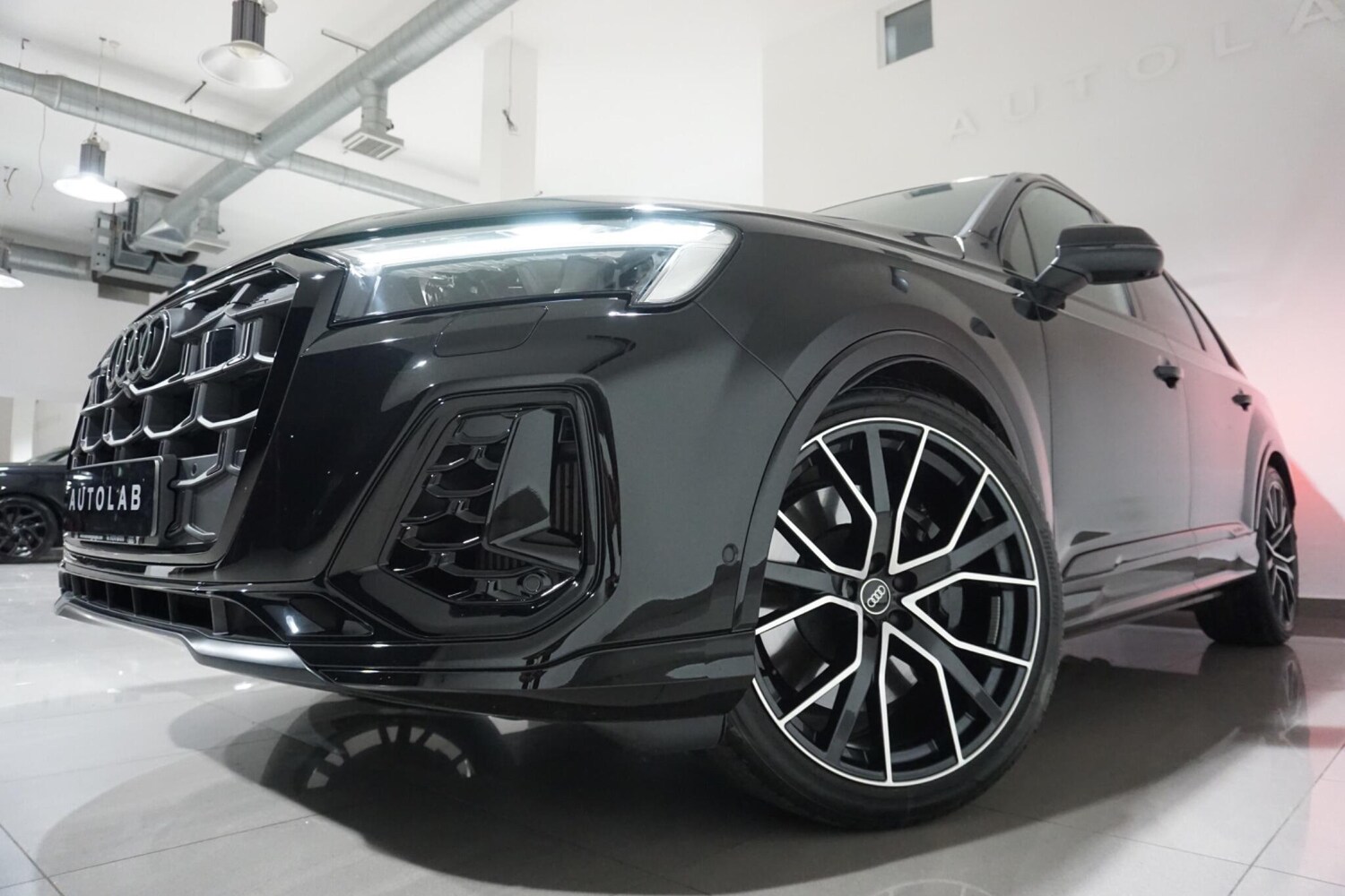 Used Audi SQ7 2025 for sale - 76228004: Photo 28