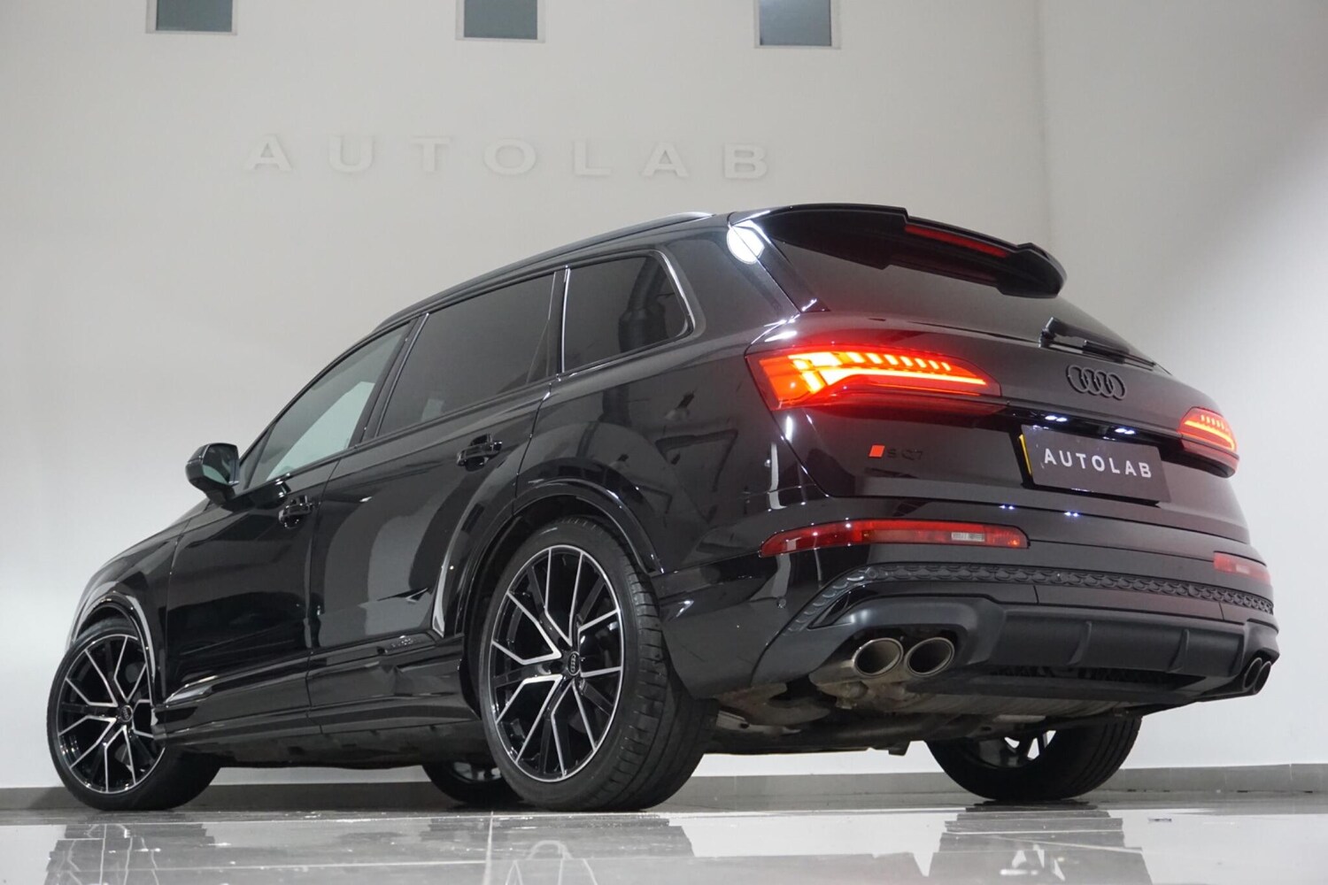 Used Audi SQ7 2025 for sale - 76228004: Photo 32