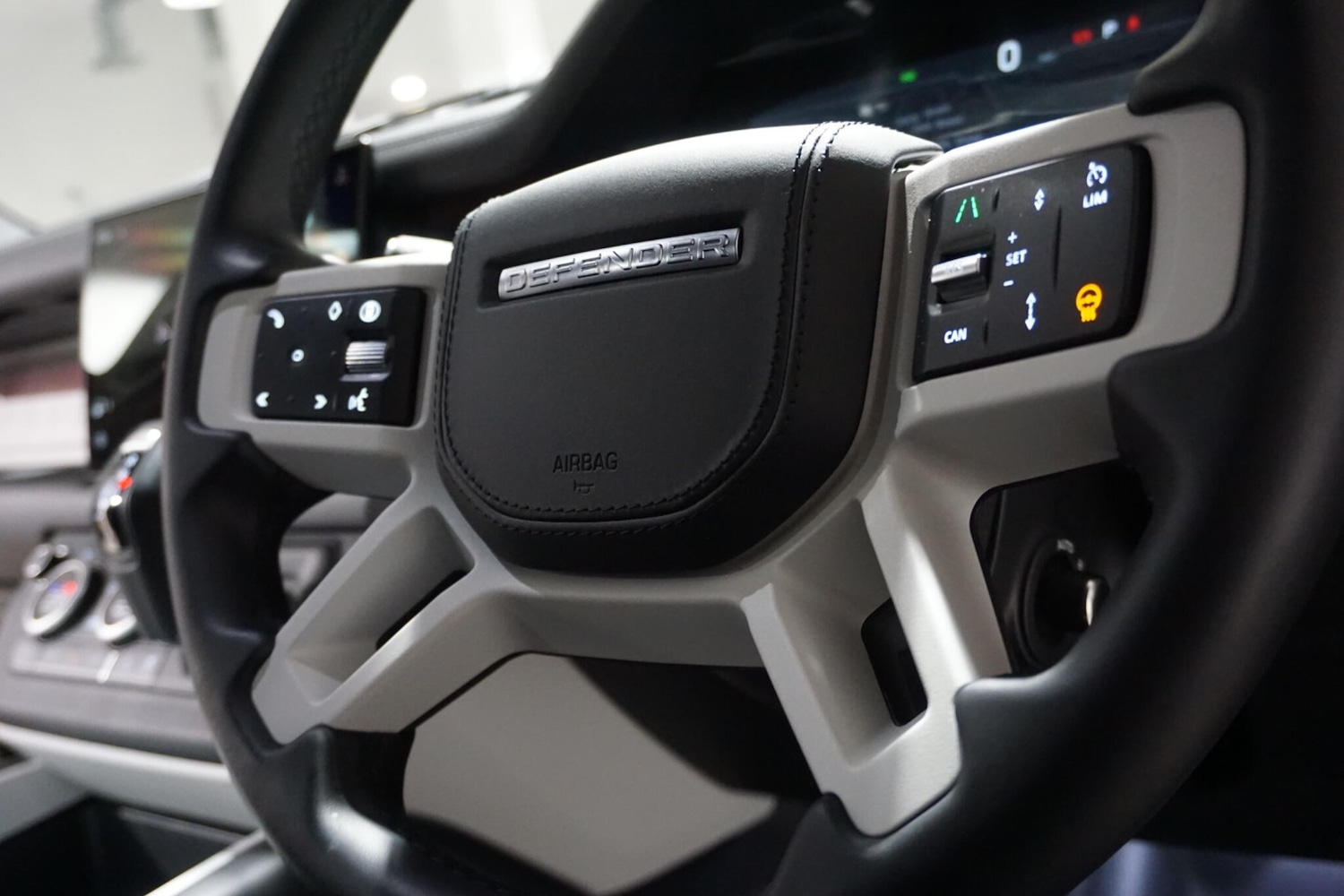 Used Land Rover Defender 110 for sale - 76498607: Photo 56