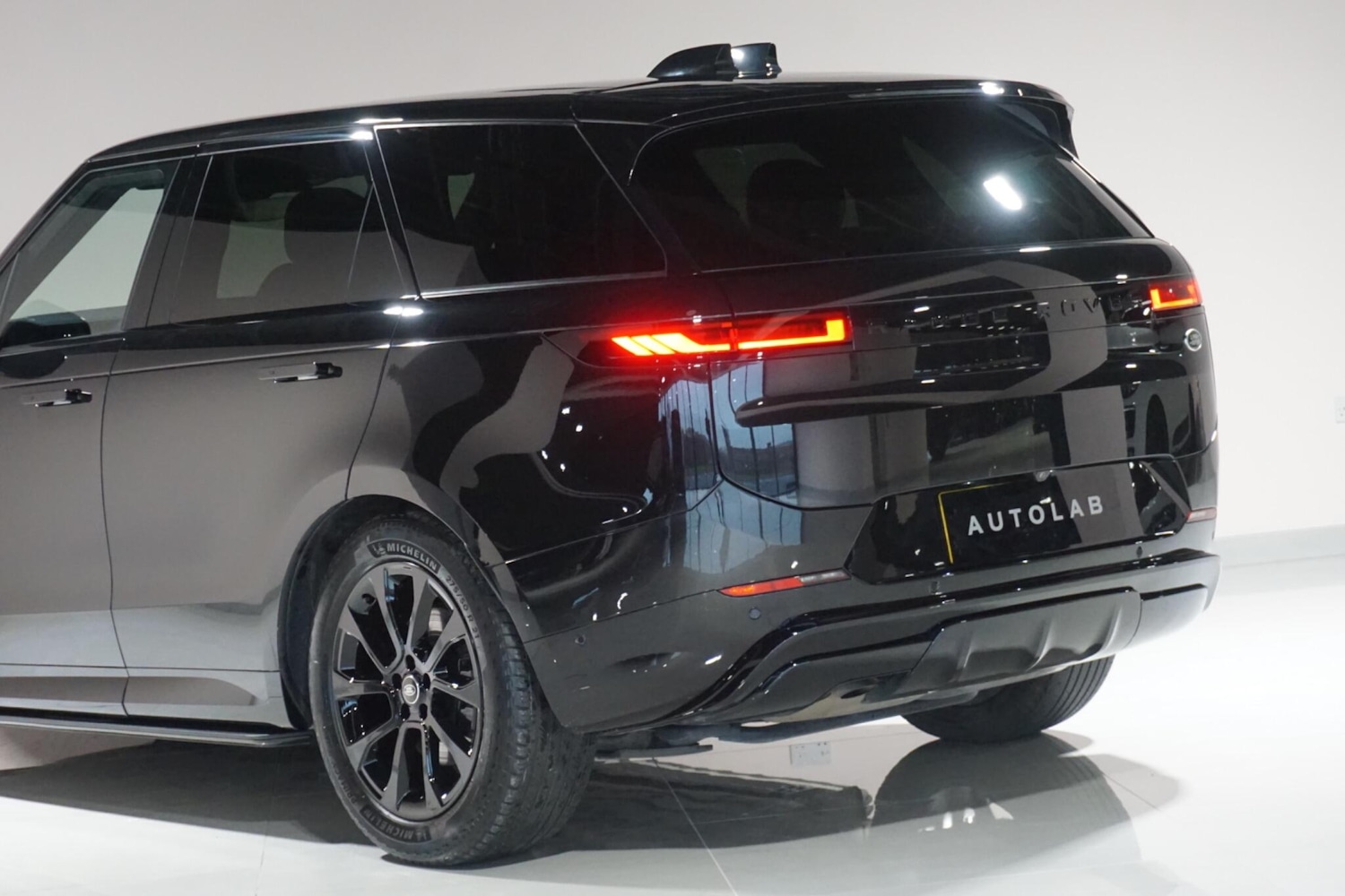 Used Land Rover Range Rover Sport for sale - 76994890: Photo 41