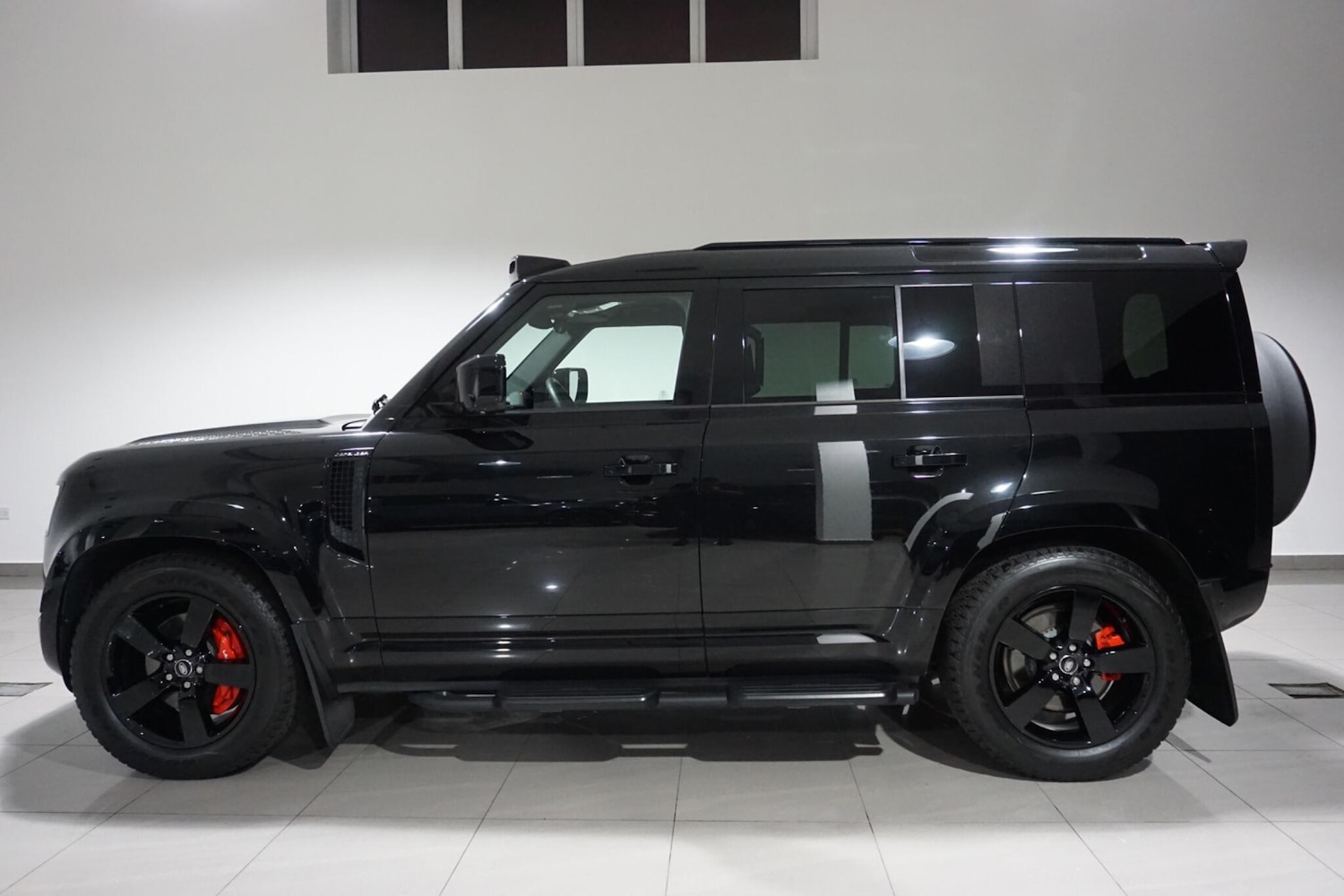 Used Land Rover Defender 110 for sale - 76473593: Photo 35