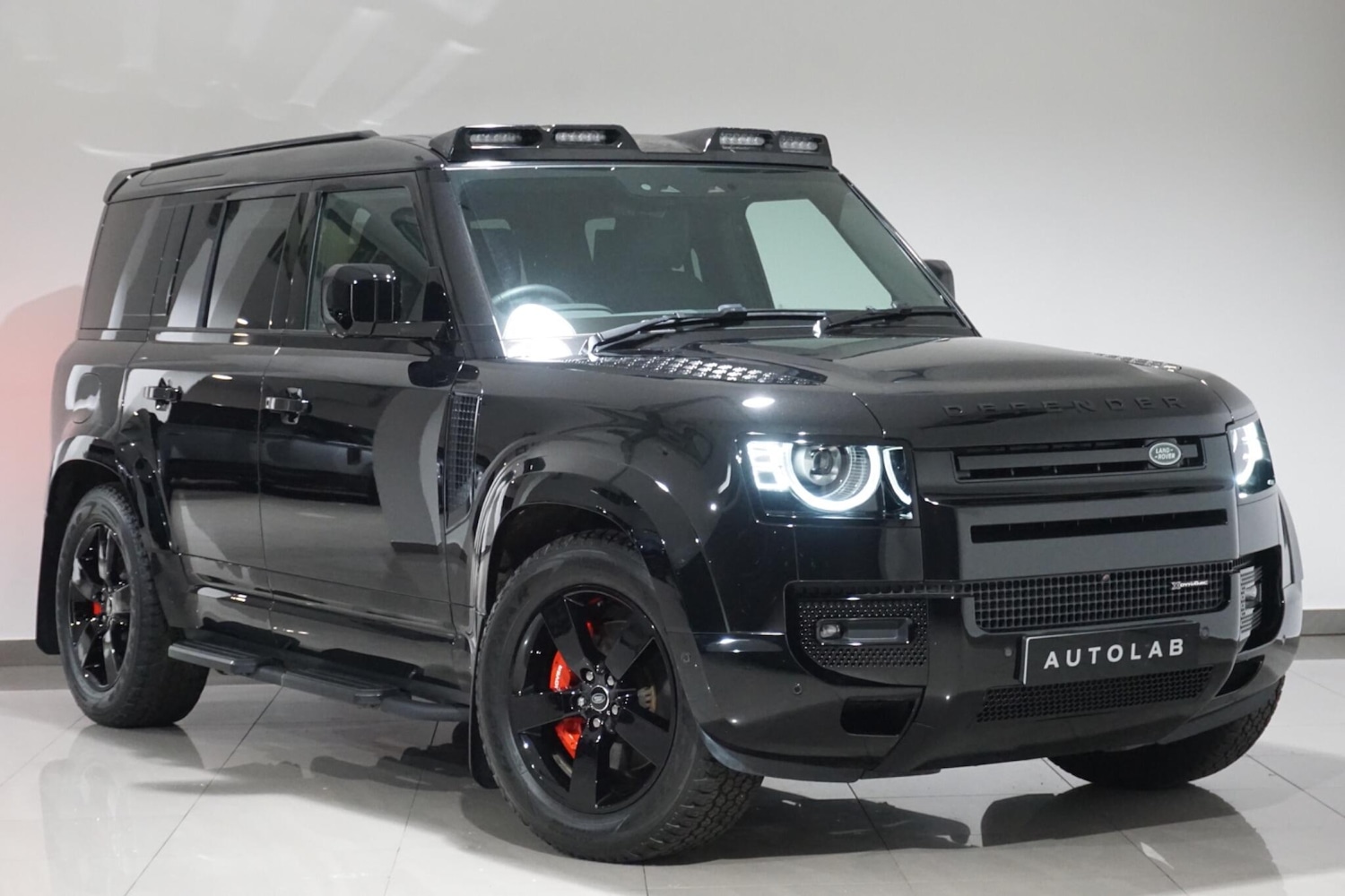 Used Land Rover Defender 110 for sale - 76473593: Photo 39