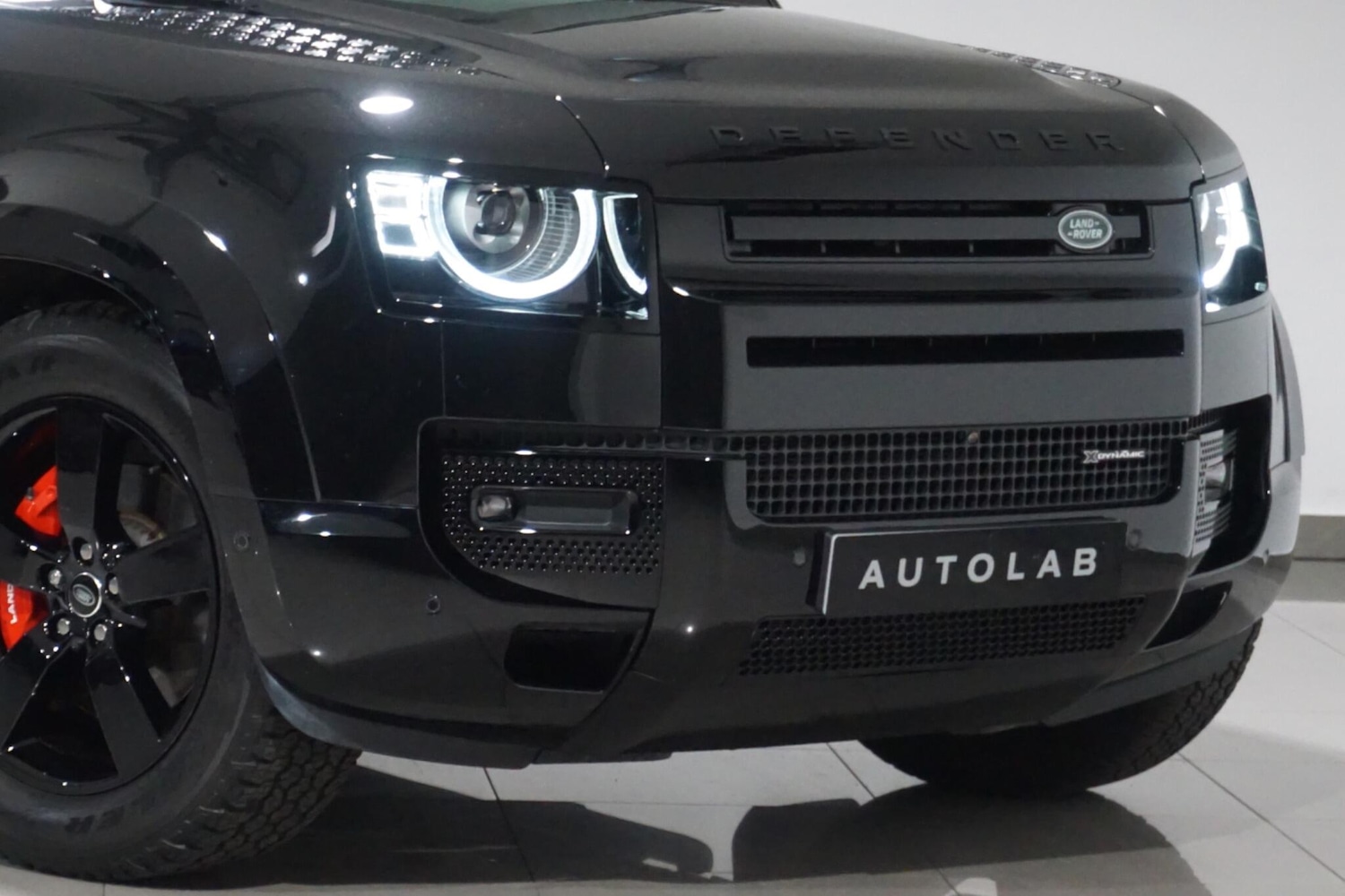 Used Land Rover Defender 110 for sale - 76473593: Photo 45