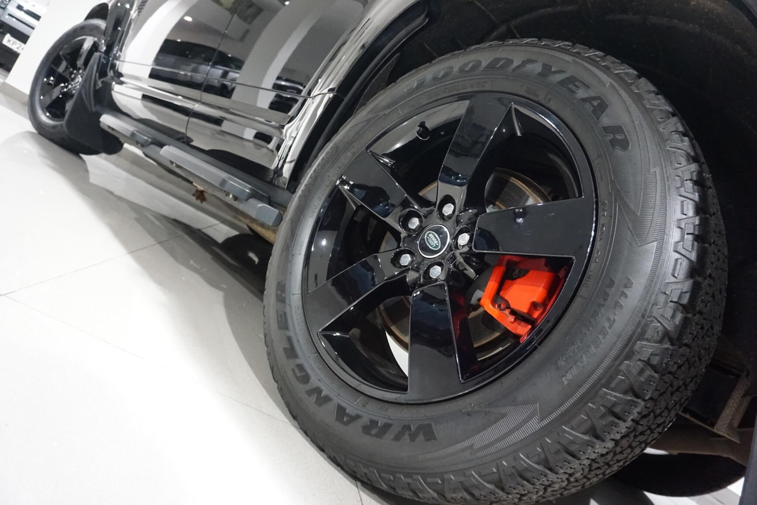 Used Land Rover Defender 110 for sale - 76473593: Photo 53