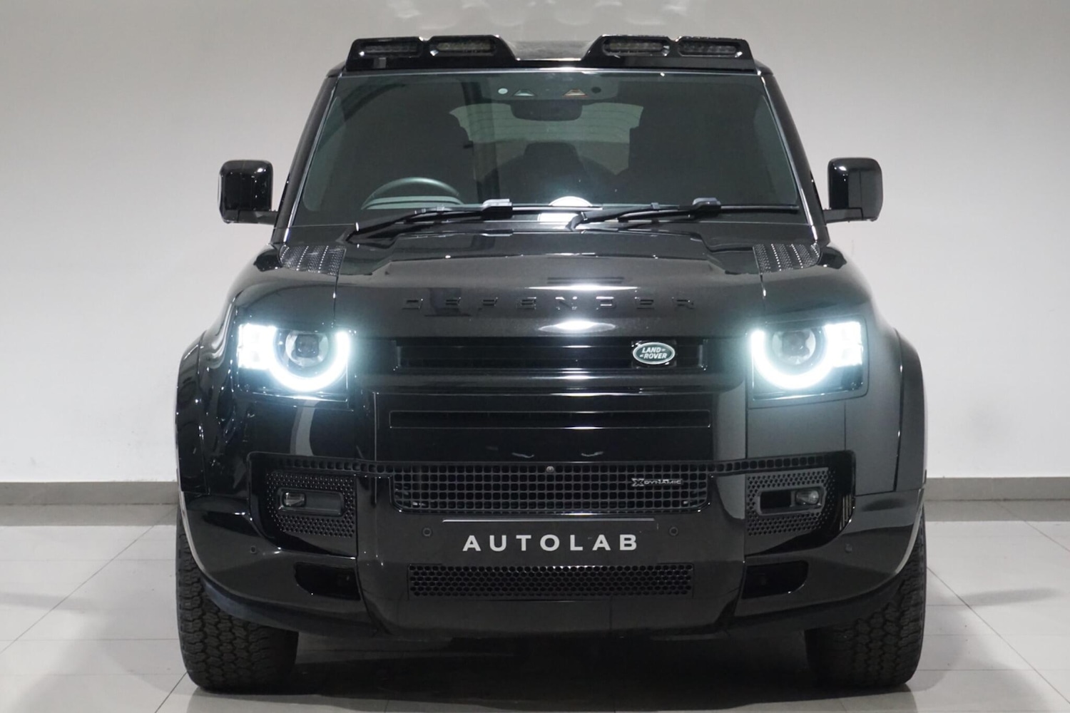 Used Land Rover Defender 110 for sale - 76473593: Photo 7