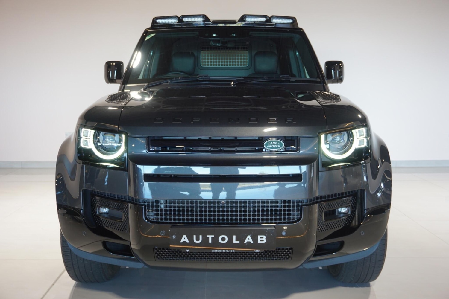 Used Land Rover Defender 110 for sale - 77940725: Photo 20