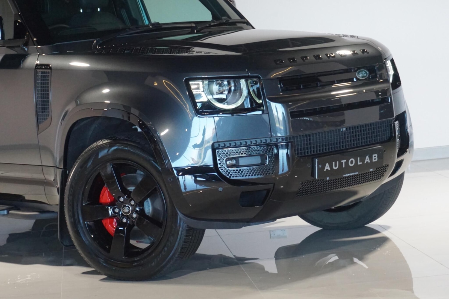 Used Land Rover Defender 110 for sale - 77940725: Photo 36