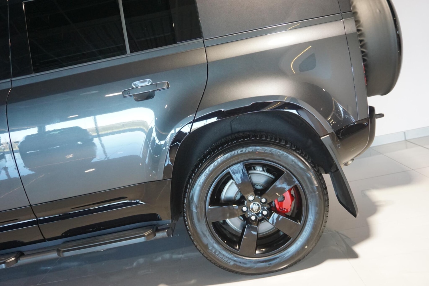 Used Land Rover Defender 110 for sale - 77940725: Photo 45