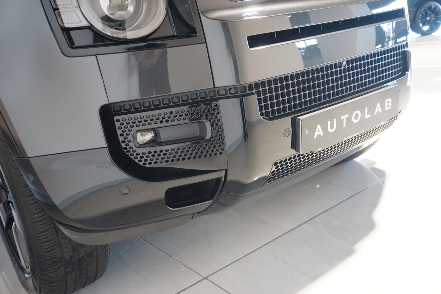 Used Land Rover Defender 110 for sale - 77940725: Photo 62