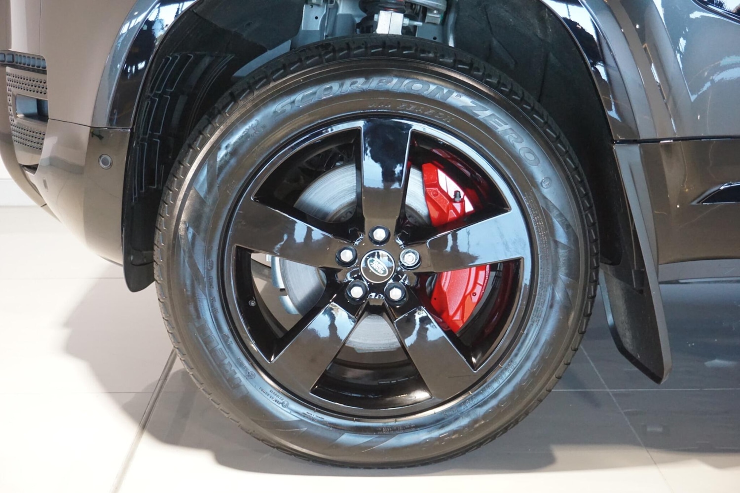 Used Land Rover Defender 110 for sale - 77940725: Photo 68