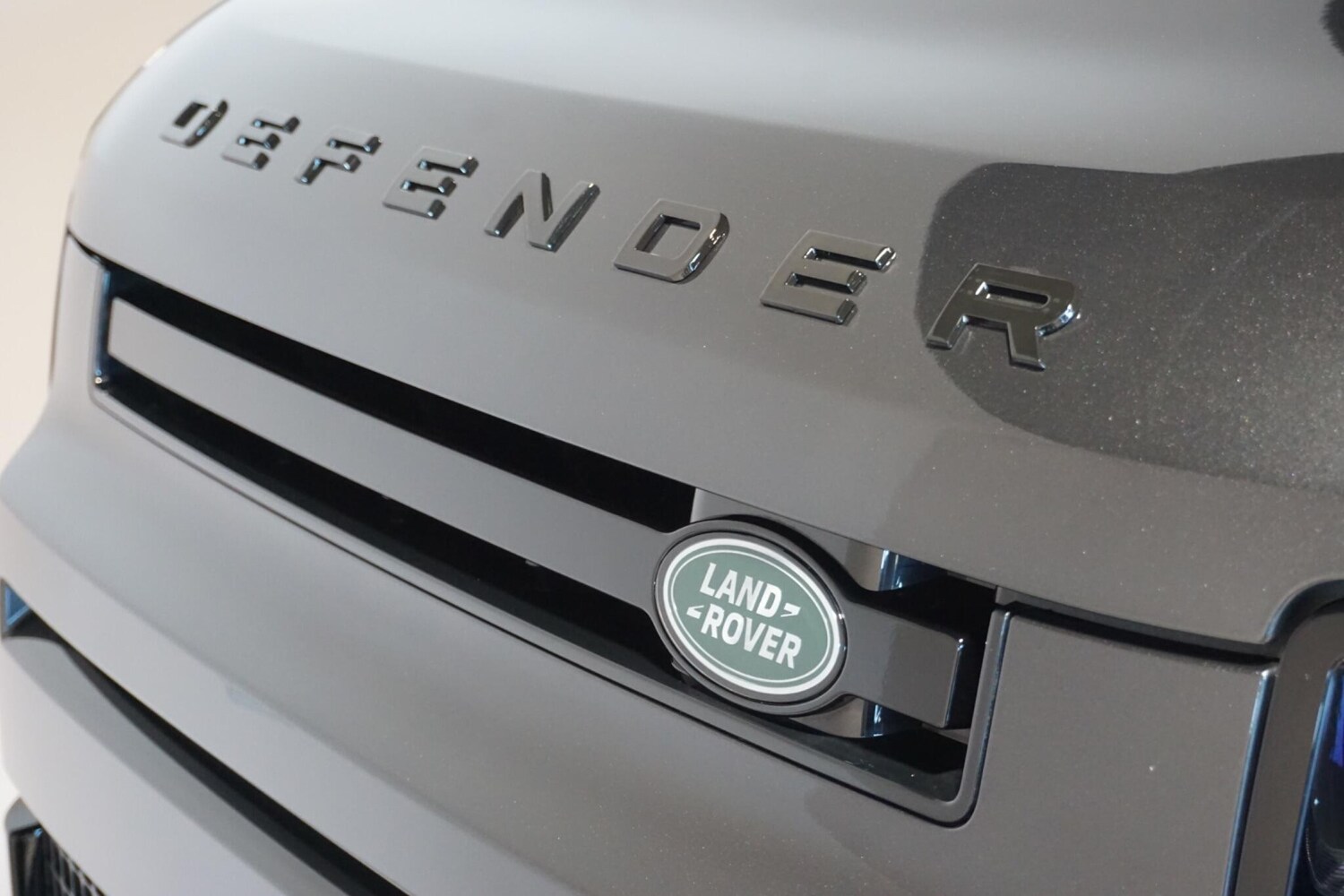 Used Land Rover Defender 110 for sale - 77940725: Photo 69