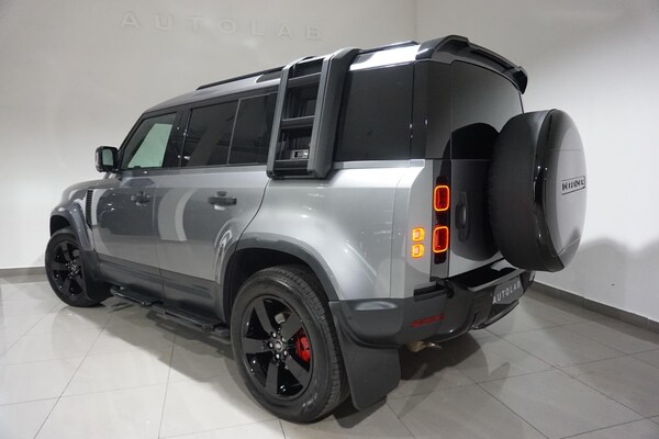 Used Land Rover Defender 110 2023 for sale - 74838031: Photo 17