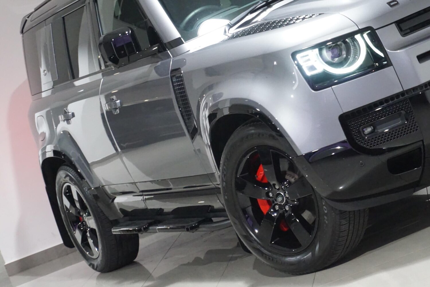 Used Land Rover Defender 110 2024 for sale - 76226838: Photo 40