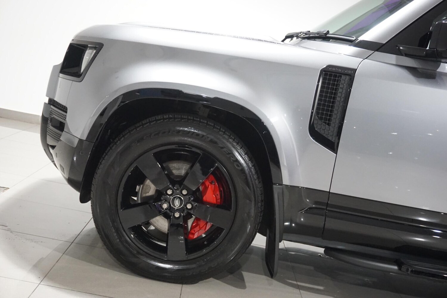 Used Land Rover Defender 110 2024 for sale - 76226838: Photo 46